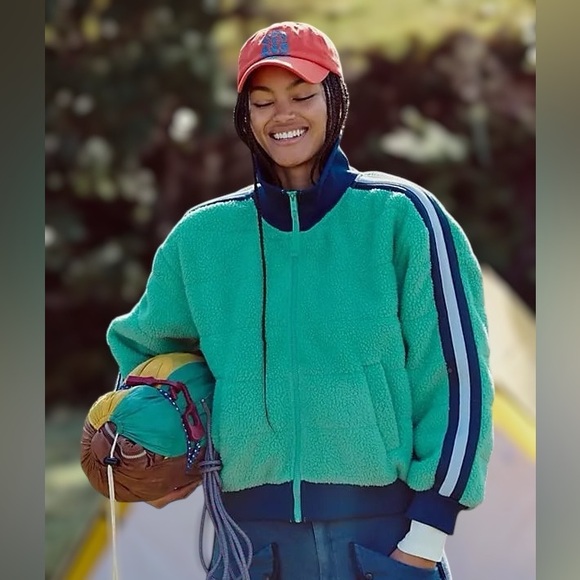 NWT Free People x FP Movement Fleecy Sherpa Scrunchy Pippa Bomber Jacket $228 - Picture 15 of 15